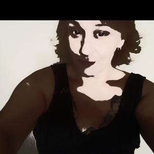 Meet your Posher, Desiree